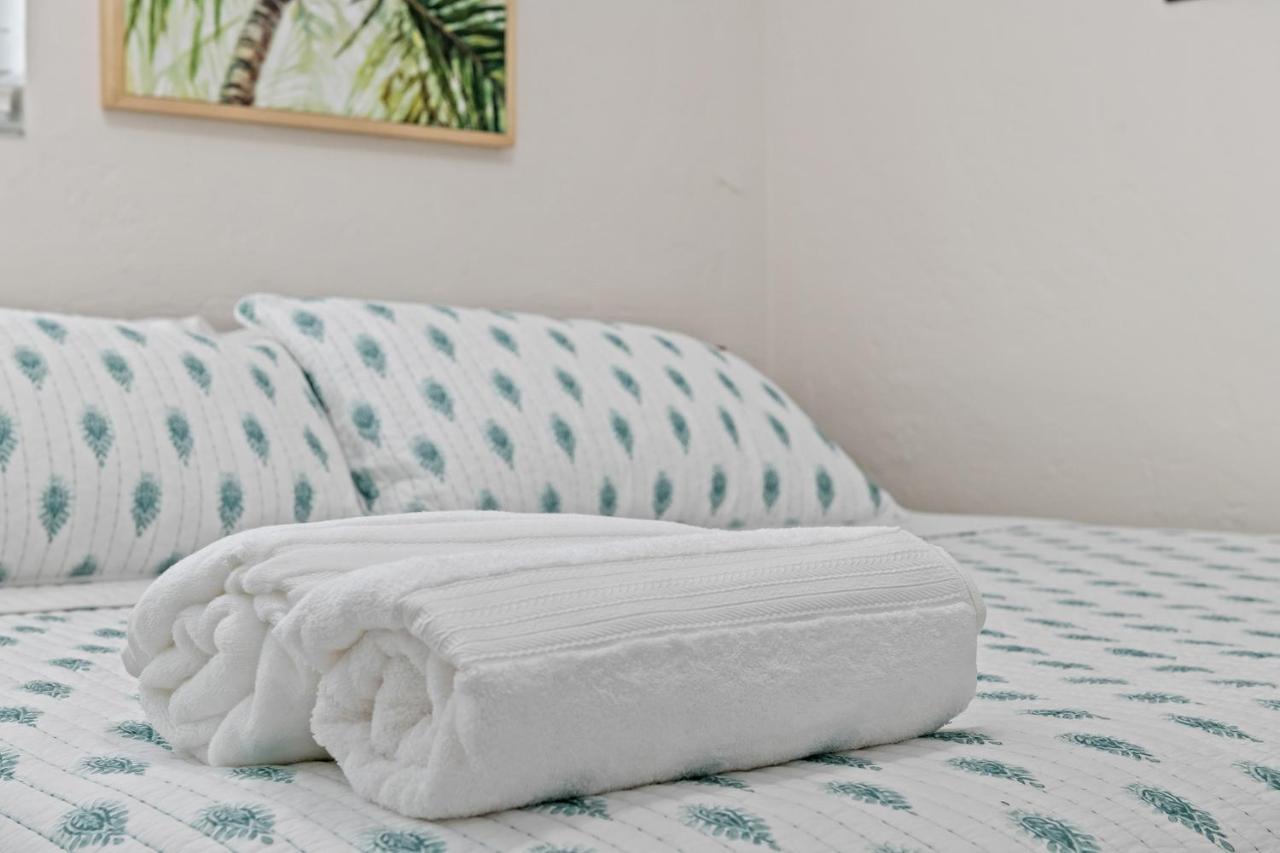 Comfy Bnb W/ King Bed + Work/Travel + Beach 8 Min Hallandale Beach Εξωτερικό φωτογραφία